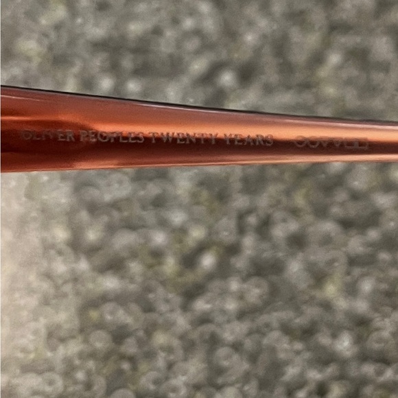 Oliver Peoples Gradient Sunglasses - Picture 7 of 9